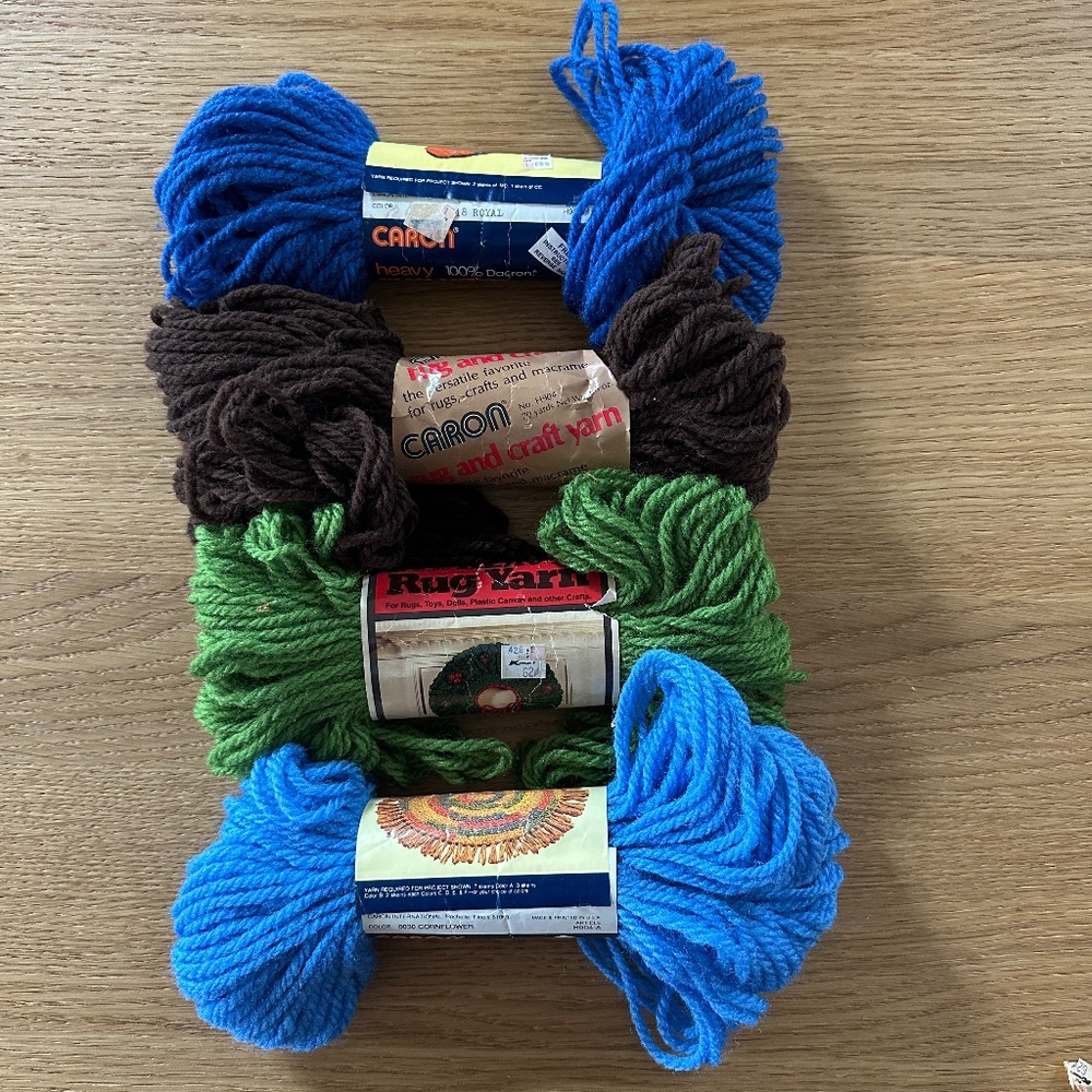 Lot of Vintage Caron Rug Craft Yarn 4 Skiens